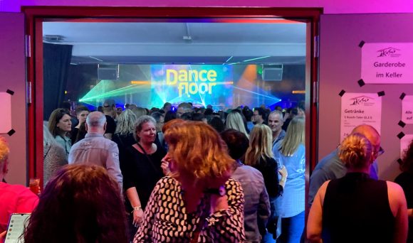 Volles Haus beim HR1-Dancefloor