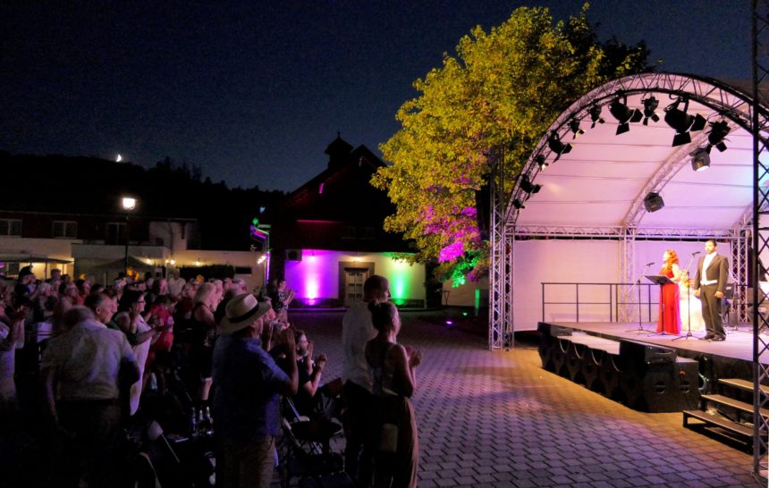 Einschmeichelnde Melodien in lauer Sommernacht