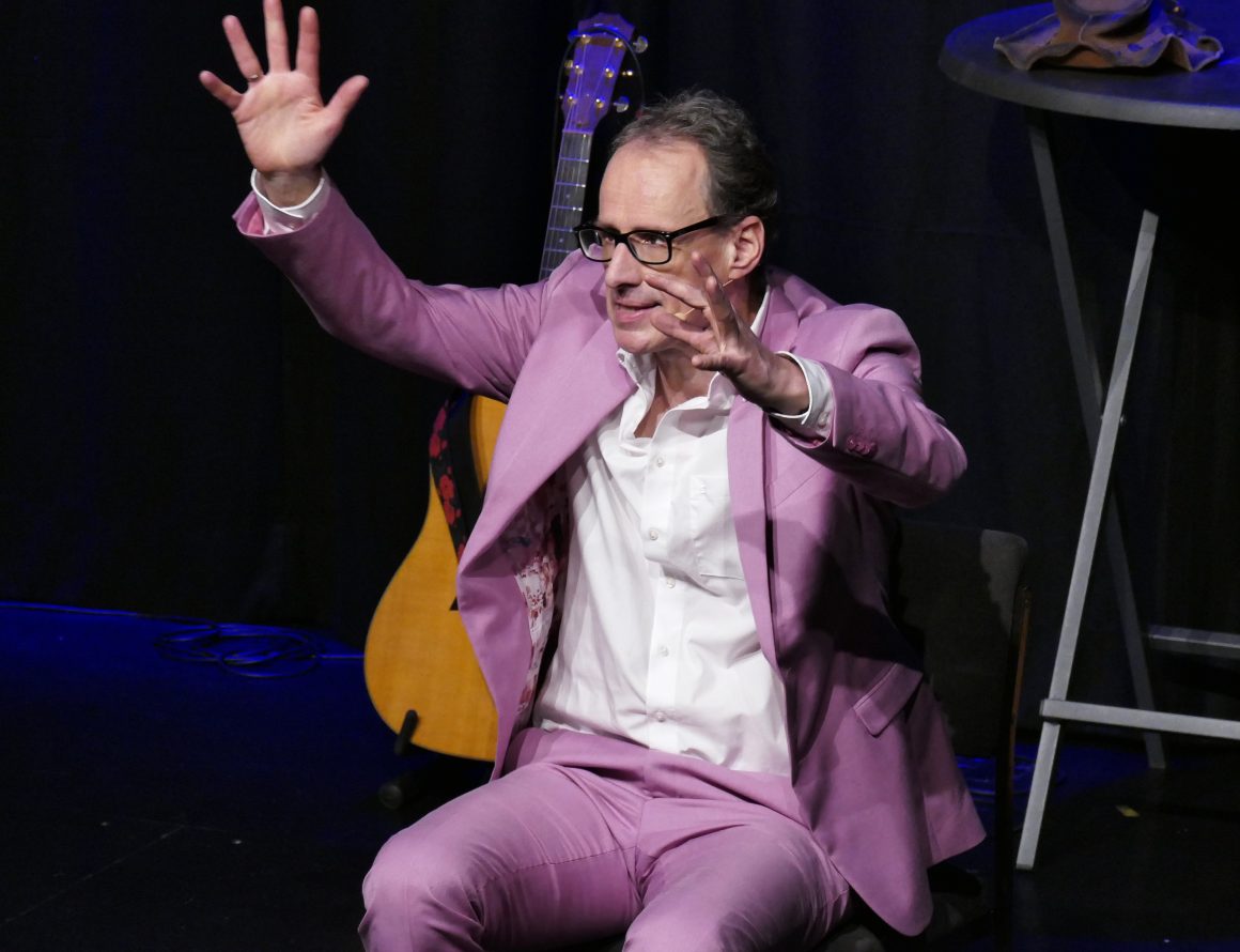 Mitgefühl und „Mannizismen“ Mitgefühl und „Mannizismen“