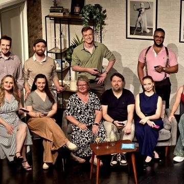 Stehende Ovationen für die Geheimnis-Crew